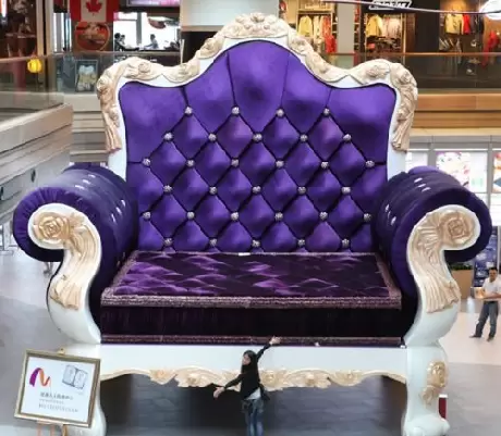 Chiếc ghế sofa lớn nhất thế giới
